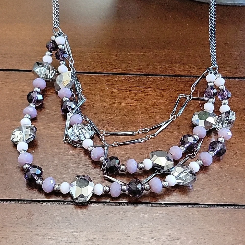 💜 VERA WANG NECKLACE